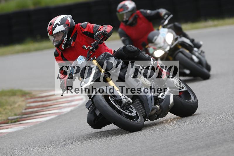 /Archiv-2025/04 13.04.2025 Get Faster Caremotion ADR/Gruppe gruen/28